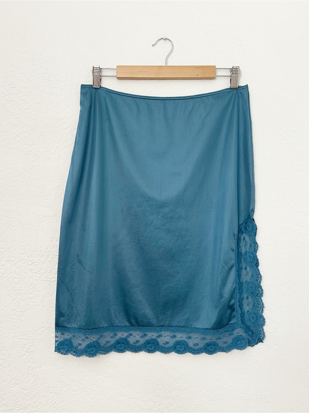 Vintage JC Penney Lace Trim Midi Slip Skirt - Peacock Blue